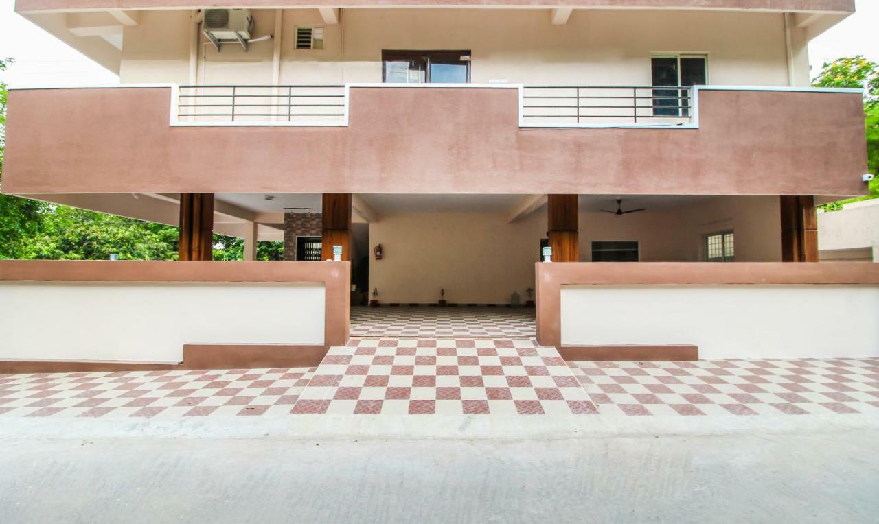 Itsy Hotels Riyas Grand Tirupati Zewnętrze zdjęcie