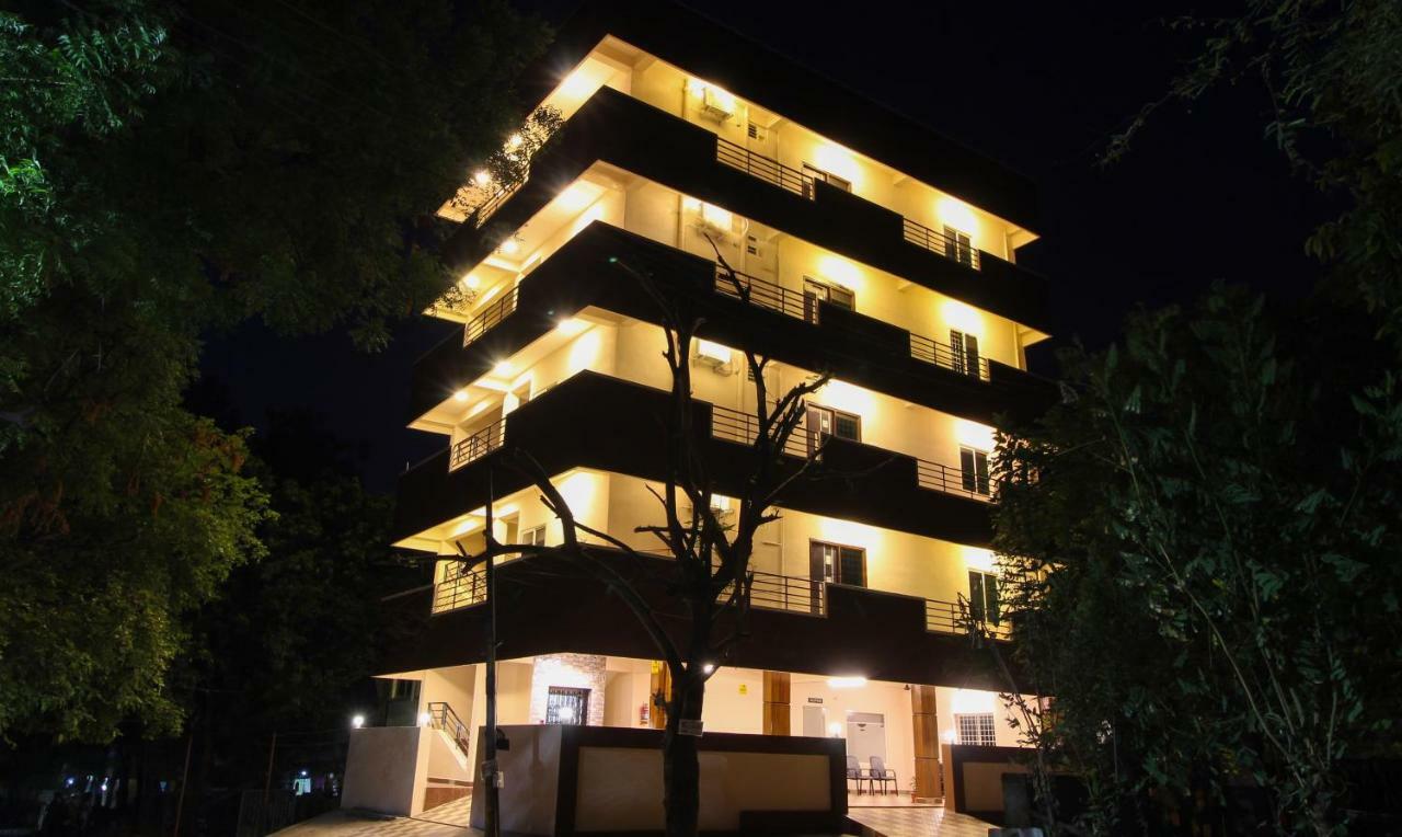 Itsy Hotels Riyas Grand Tirupati Zewnętrze zdjęcie